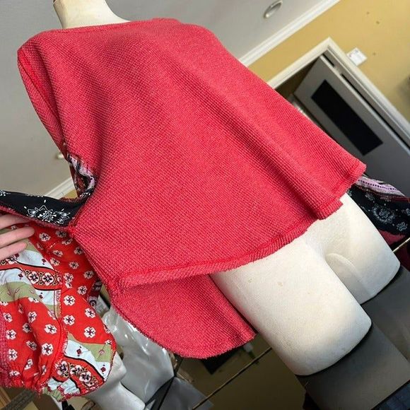 We The Free Waffle Knit Mixed Media Oversized Thermal Drapey Paisley Sleeve Top - Picture 8 of 12